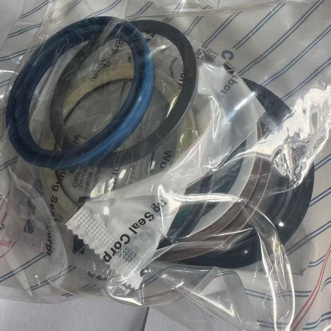 PC120-6 Boom Cylinder Seal Kit