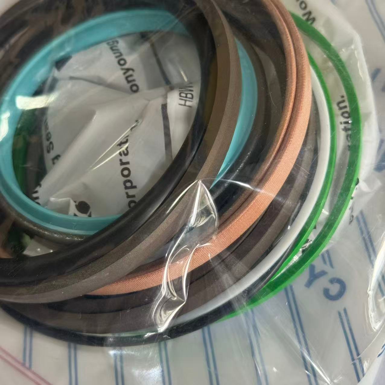 SK200-8 Bucket Cylinder Seal Kit